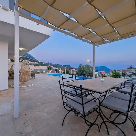 Lumiere 2 Luxurious 4 Bed In Kiziltas With Sea Views *