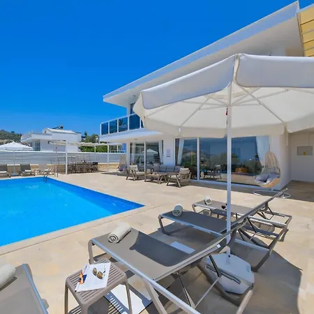 Lumiere 2 Luxurious 4 Bed In Kiziltas With Sea Views *