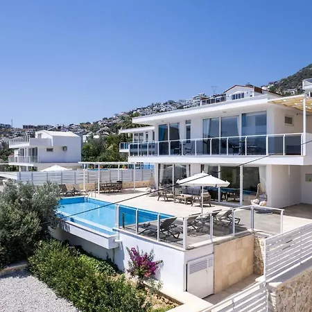 Villa Lumiere 2 Luxurious 4 Bed In Kiziltas With Sea Views